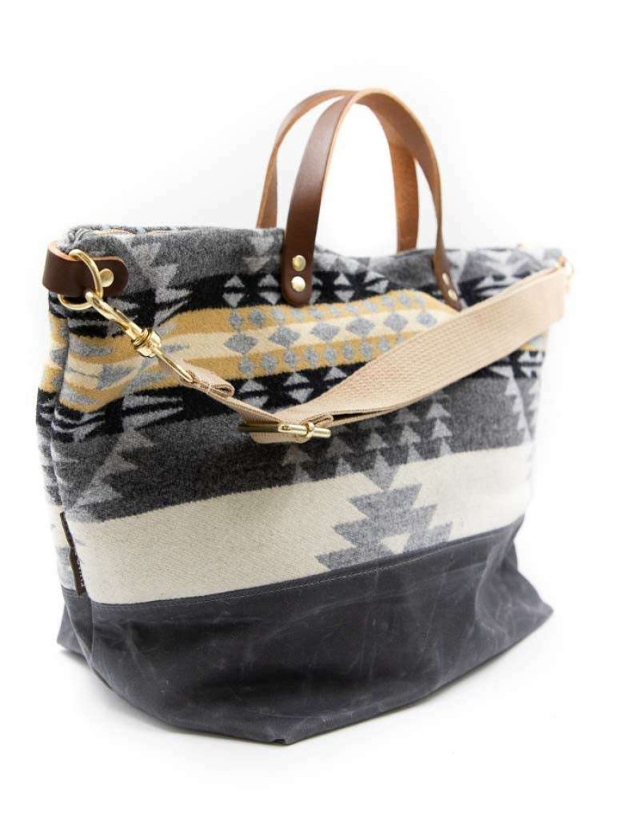 Accessories * | Weekend Tote By Land & Kamp Bags